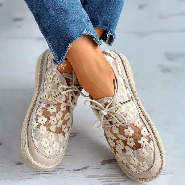 Chaussures femme ajourées | Fraîcheur florale pour l'été