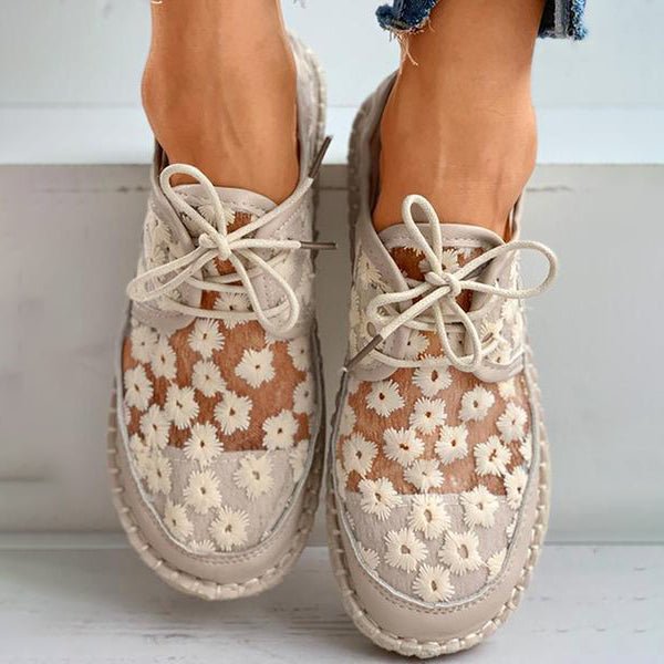 Chaussures femme ajourées | Fraîcheur florale pour l'été