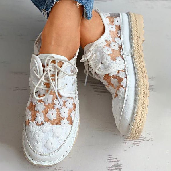 Chaussures femme ajourées | Fraîcheur florale pour l'été
